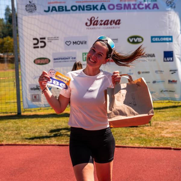 jablonska-8-905